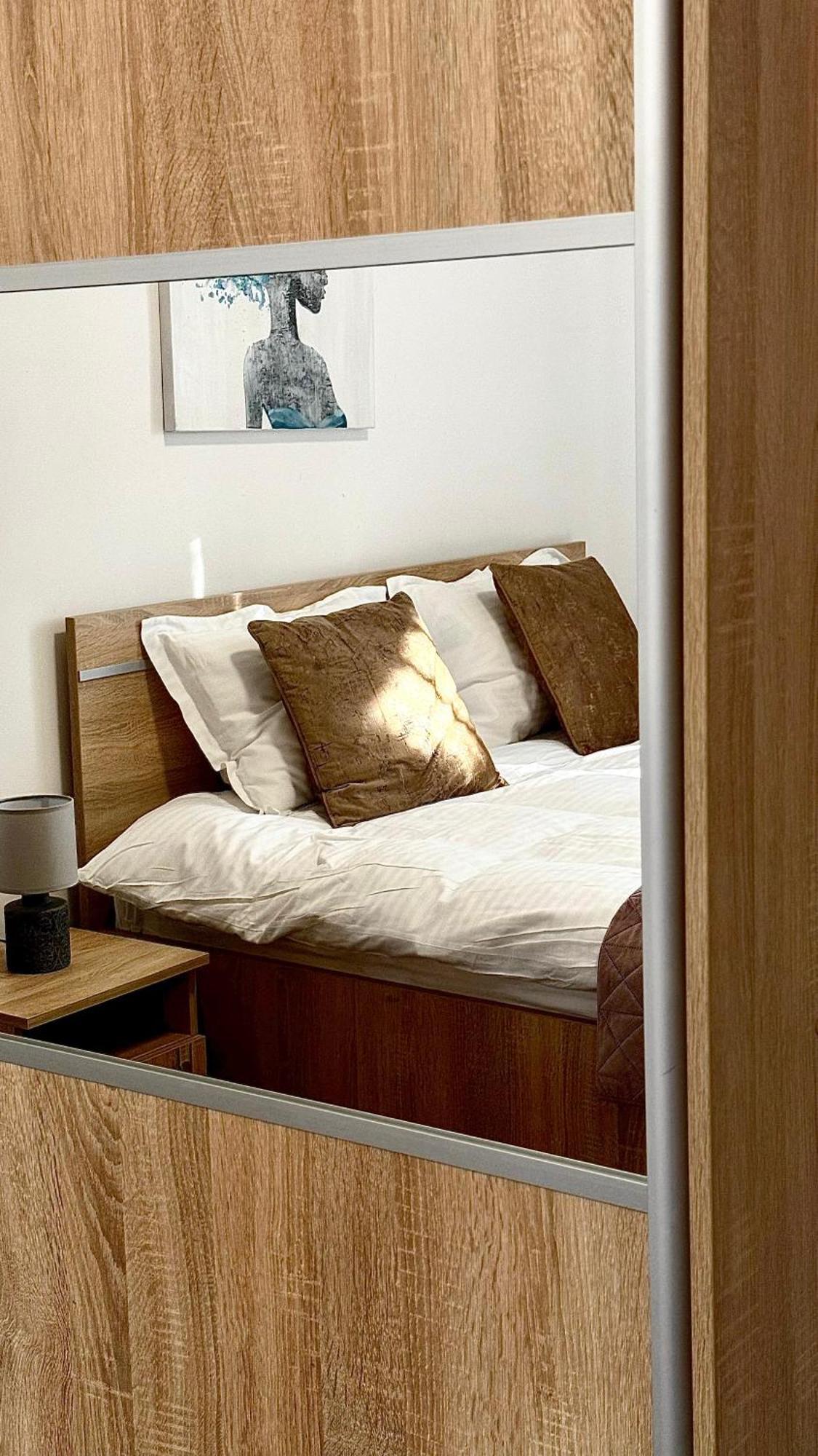 Phoenix Central Apartments Sibiu Bagian luar foto