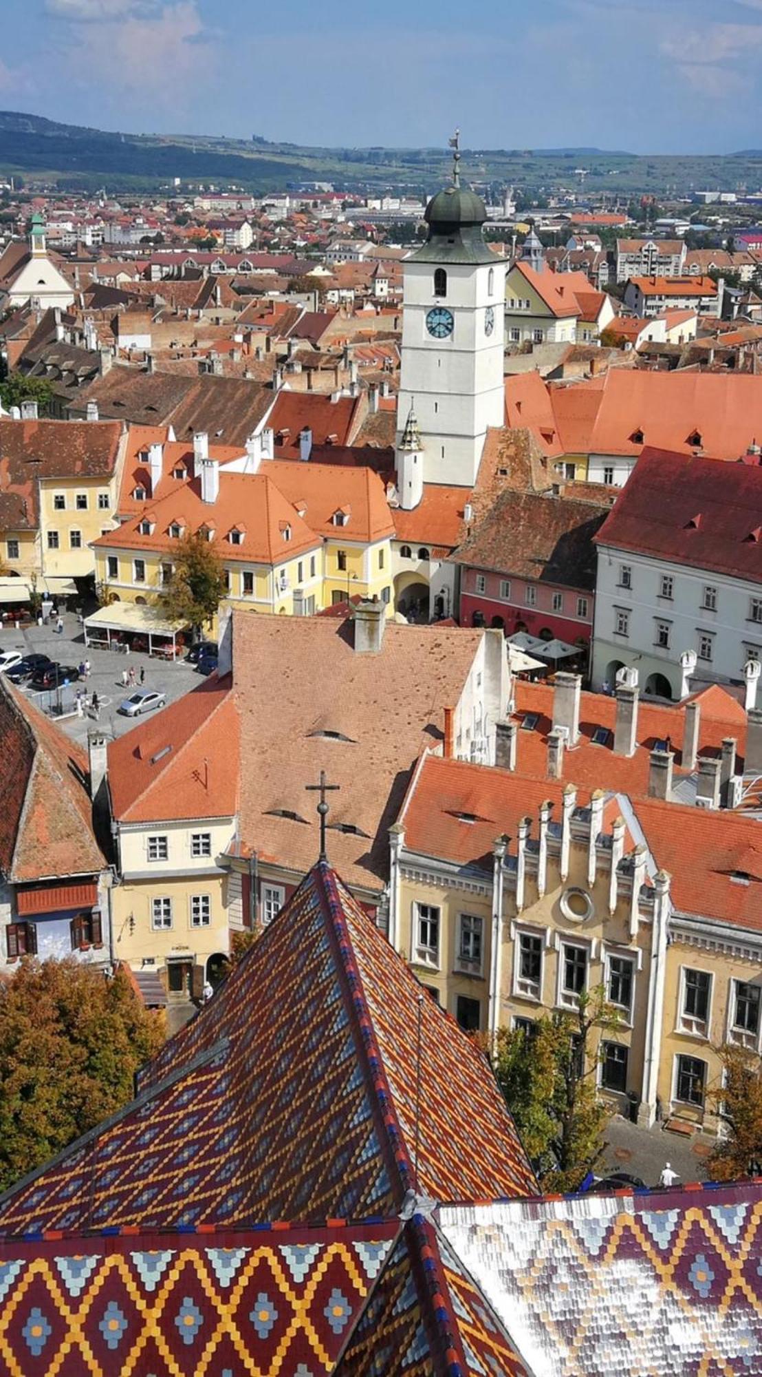 Phoenix Central Apartments Sibiu Bagian luar foto